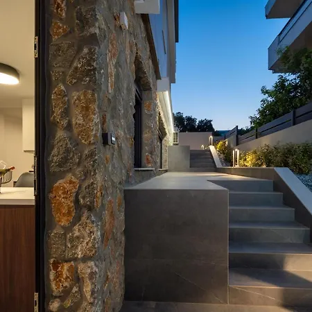 Levander Luxury